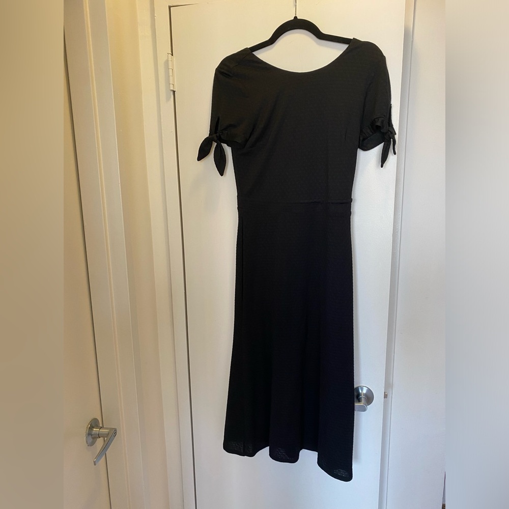 Black ALI & JAY size medium dress